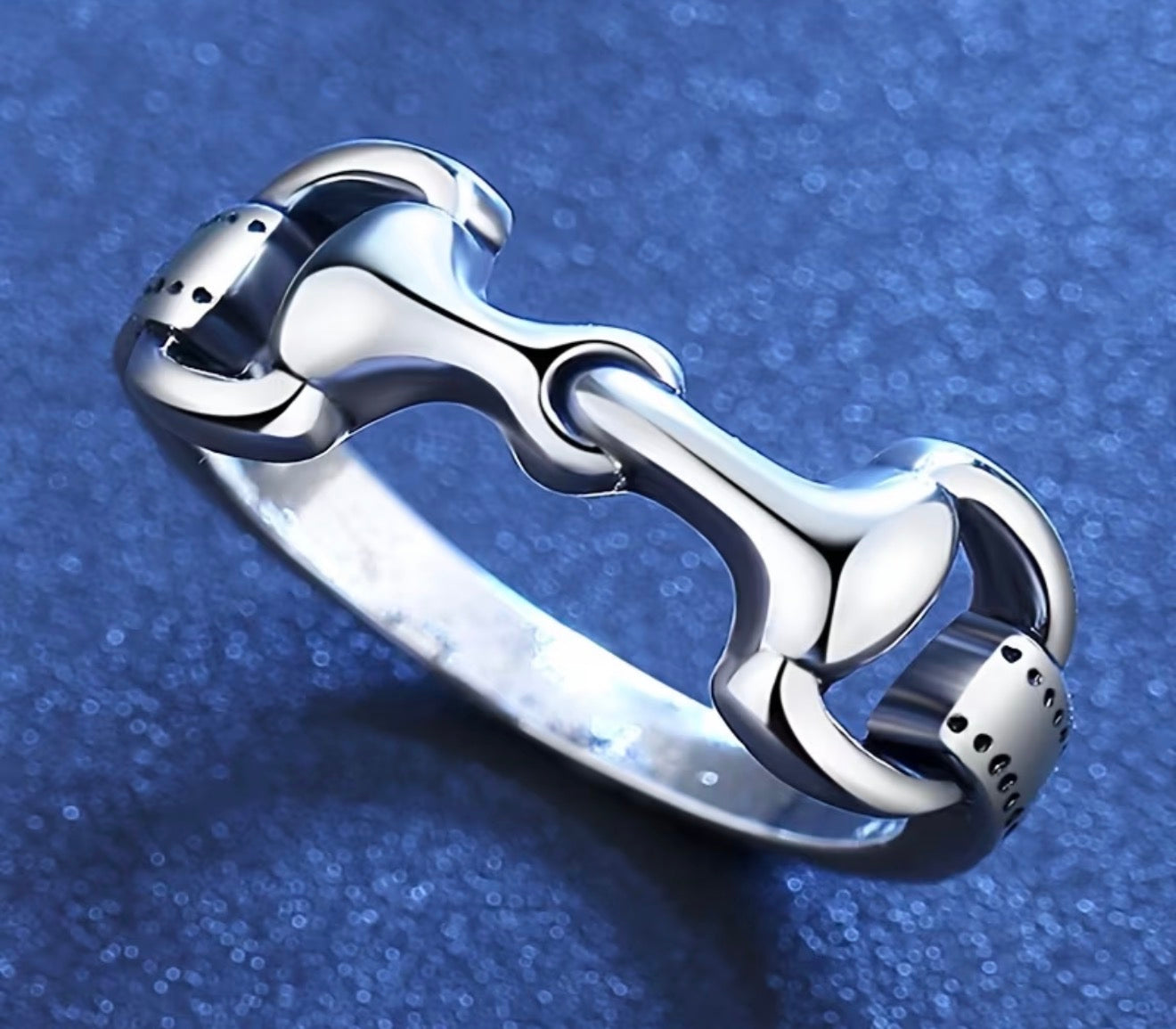 Horse-Bit Ring